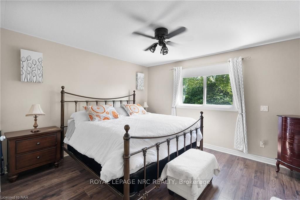 Photo 28 of 12 Briarwood Drive, St. Catharines, Rykert/Vansickle — HOMEH