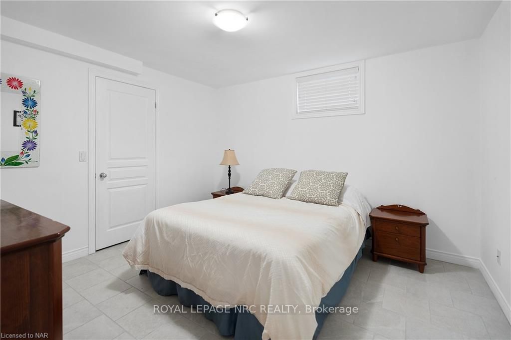 Photo 35 of 12 Briarwood Drive, St. Catharines, Rykert/Vansickle — HOMEH