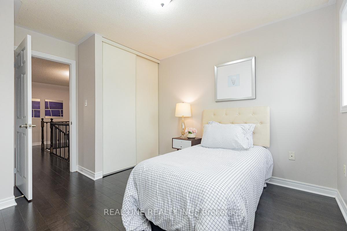 Photo 21 of 227 Esther Drive, Barrie, Painswick South — HOMEH