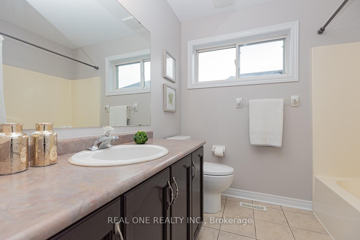 Photo 26 of 227 Esther Drive, Barrie, Painswick South — HOMEH