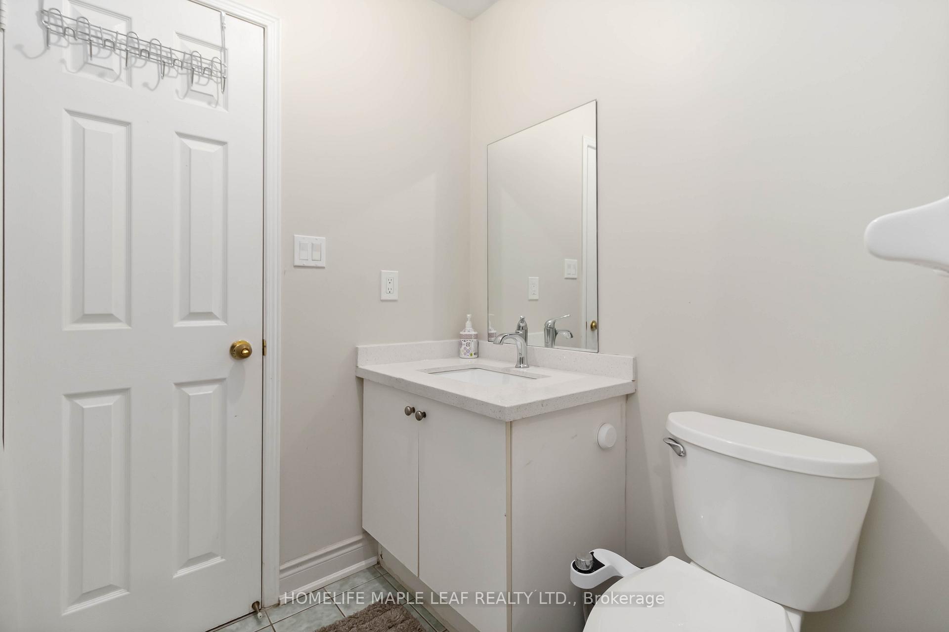 Photo 6 of 43 Schooner Drive, Brampton, Fletcher's Meadow — HOMEH