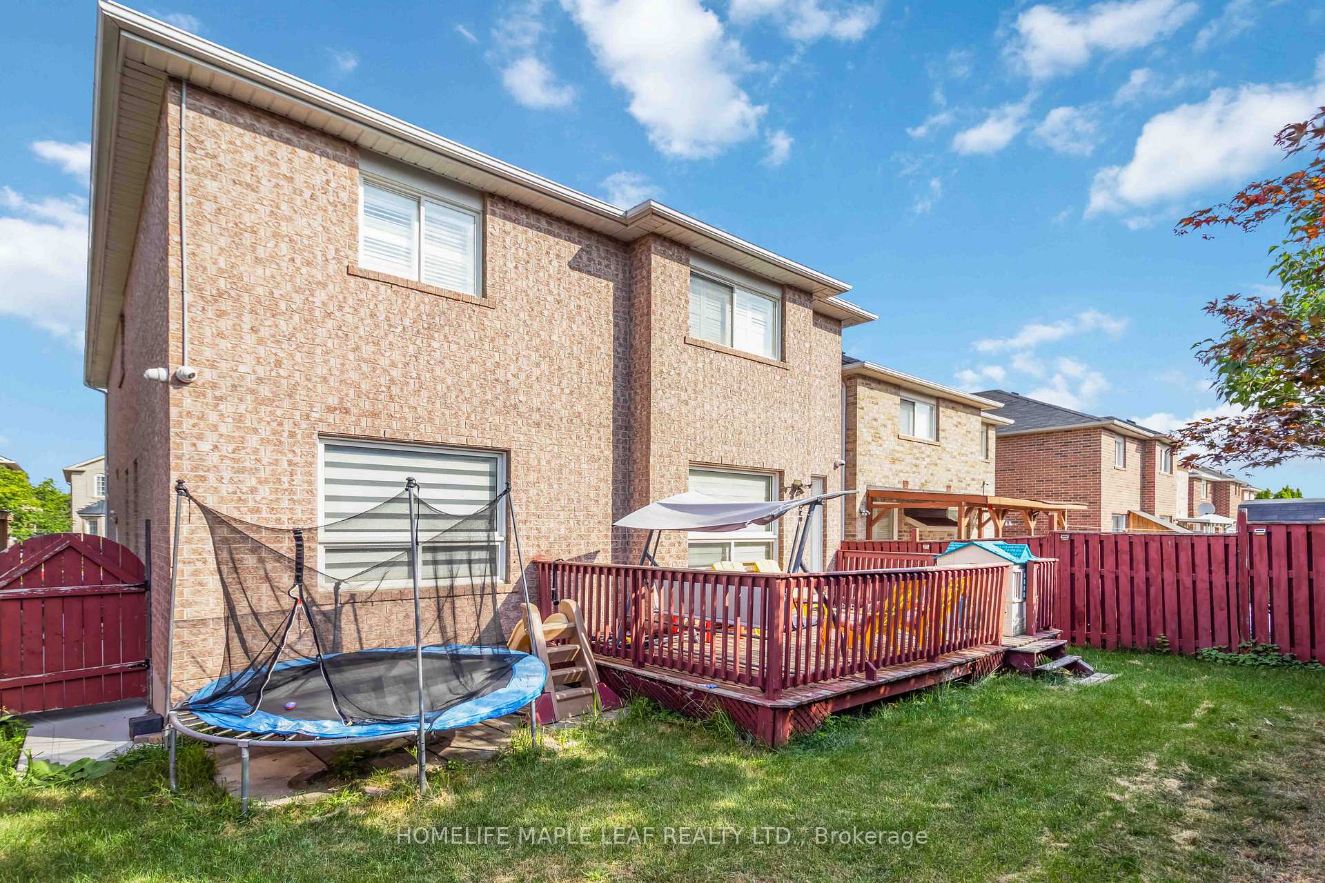 Photo 22 of 43 Schooner Drive, Brampton, Fletcher's Meadow — HOMEH