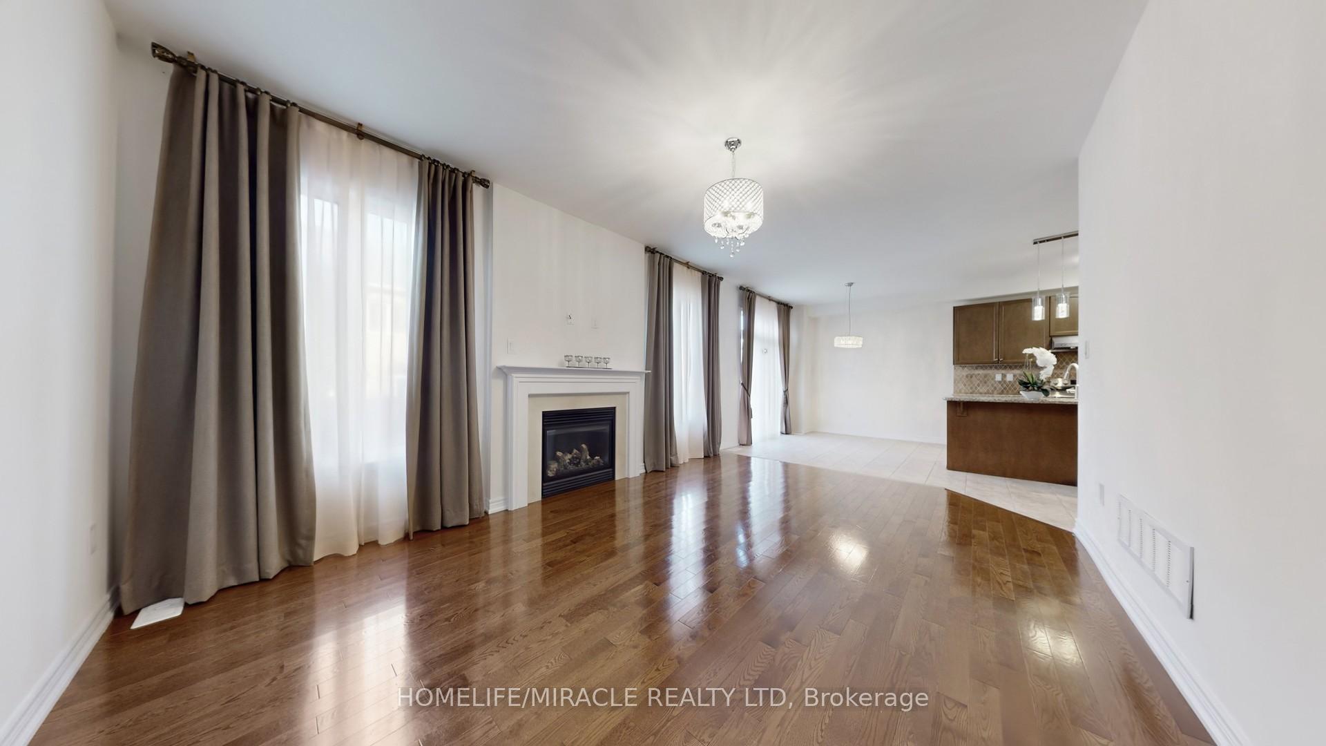Photo 12 of 101 George Robinson Drive, Brampton, Credit Valley — HOMEH