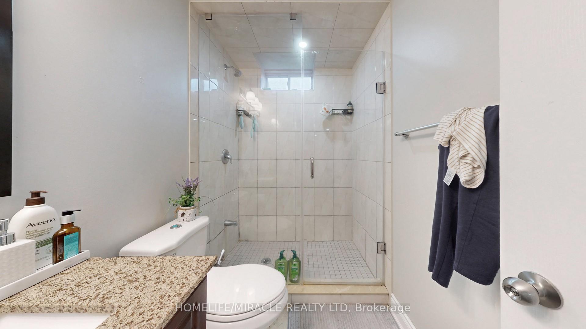 Photo 15 of 101 George Robinson Drive, Brampton, Credit Valley — HOMEH