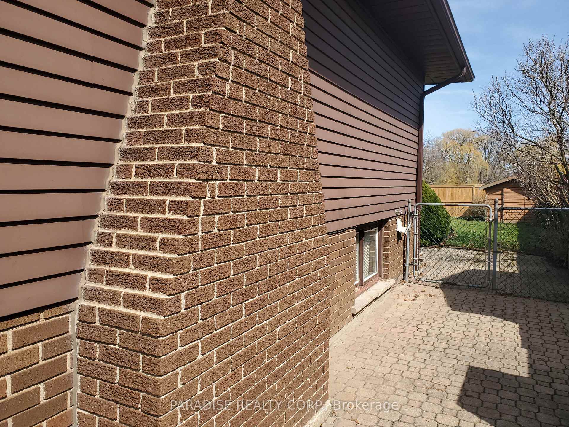 Photo 26 of 18 Willcher Drive, St. Catharines, Lakeshore — HOMEH