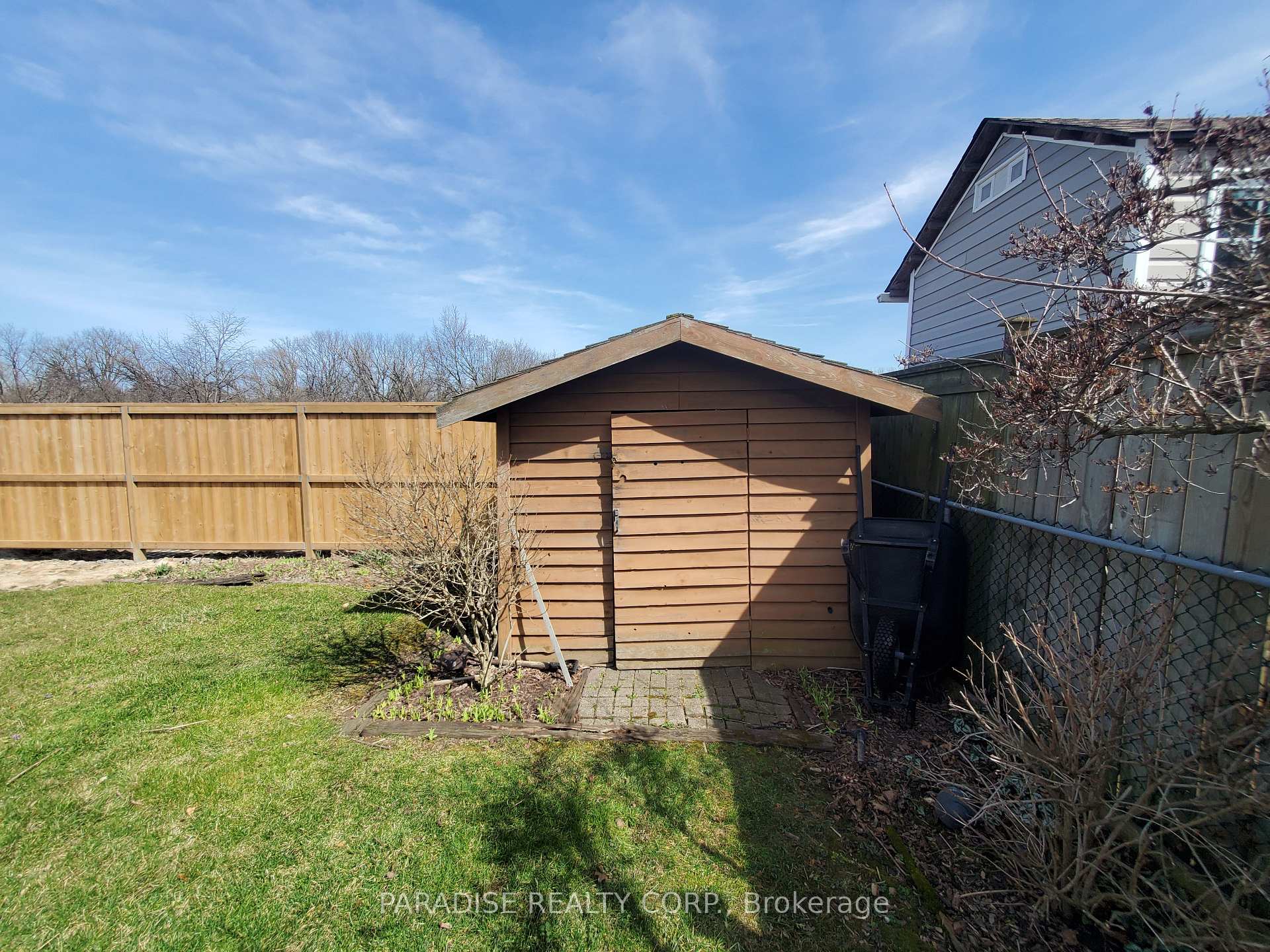 Photo 29 of 18 Willcher Drive, St. Catharines, Lakeshore — HOMEH