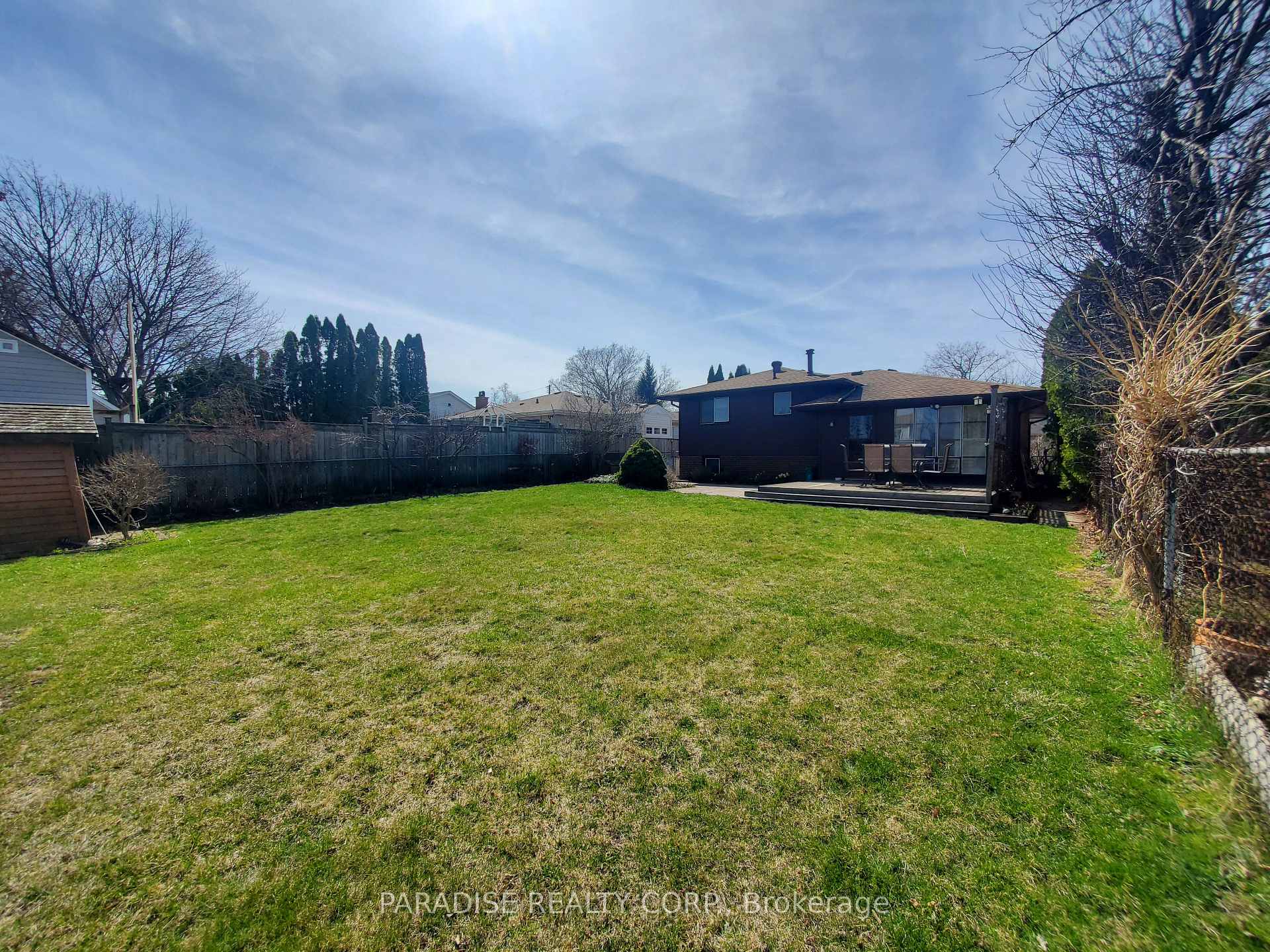 Photo 30 of 18 Willcher Drive, St. Catharines, Lakeshore — HOMEH