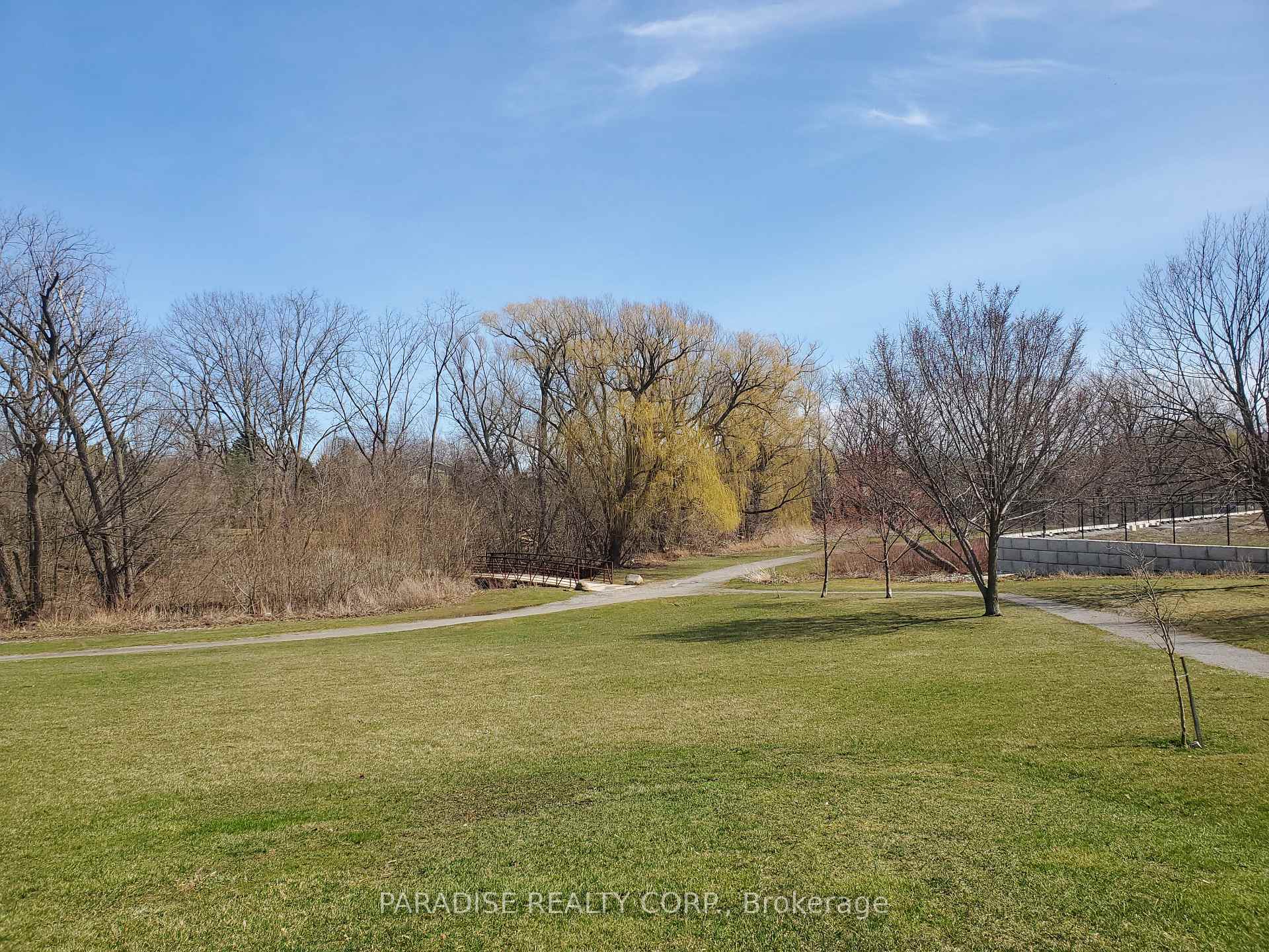 Photo 37 of 18 Willcher Drive, St. Catharines, Lakeshore — HOMEH