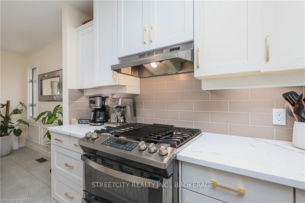 Photo 12 of 20 Trevithick Terrace, St. Thomas — HOMEH