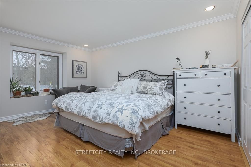 Photo 26 of 20 Trevithick Terrace, St. Thomas — HOMEH