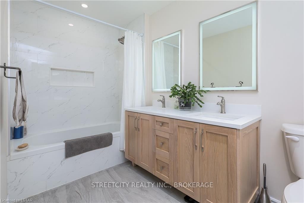 Photo 28 of 20 Trevithick Terrace, St. Thomas — HOMEH