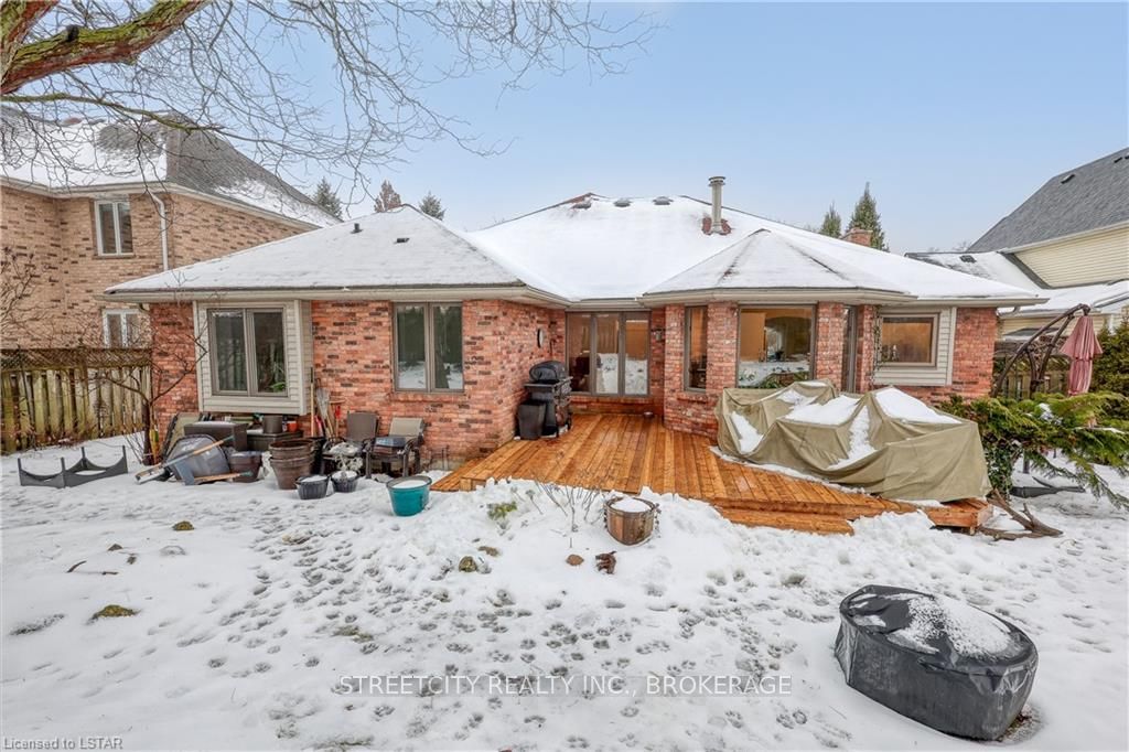 Photo 38 of 20 Trevithick Terrace, St. Thomas — HOMEH