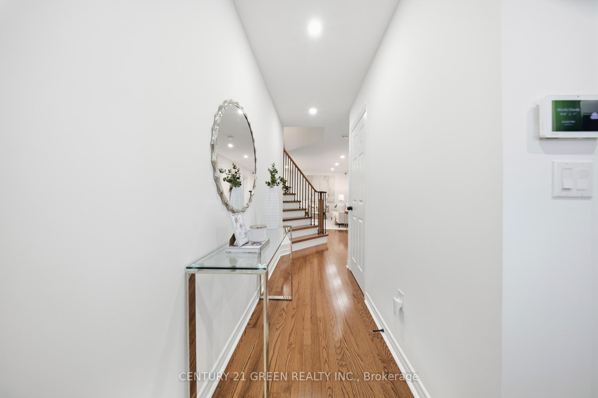 Photo 8 of 48 Brussels Avenue, Brampton, Sandringham-Wellington — HOMEH