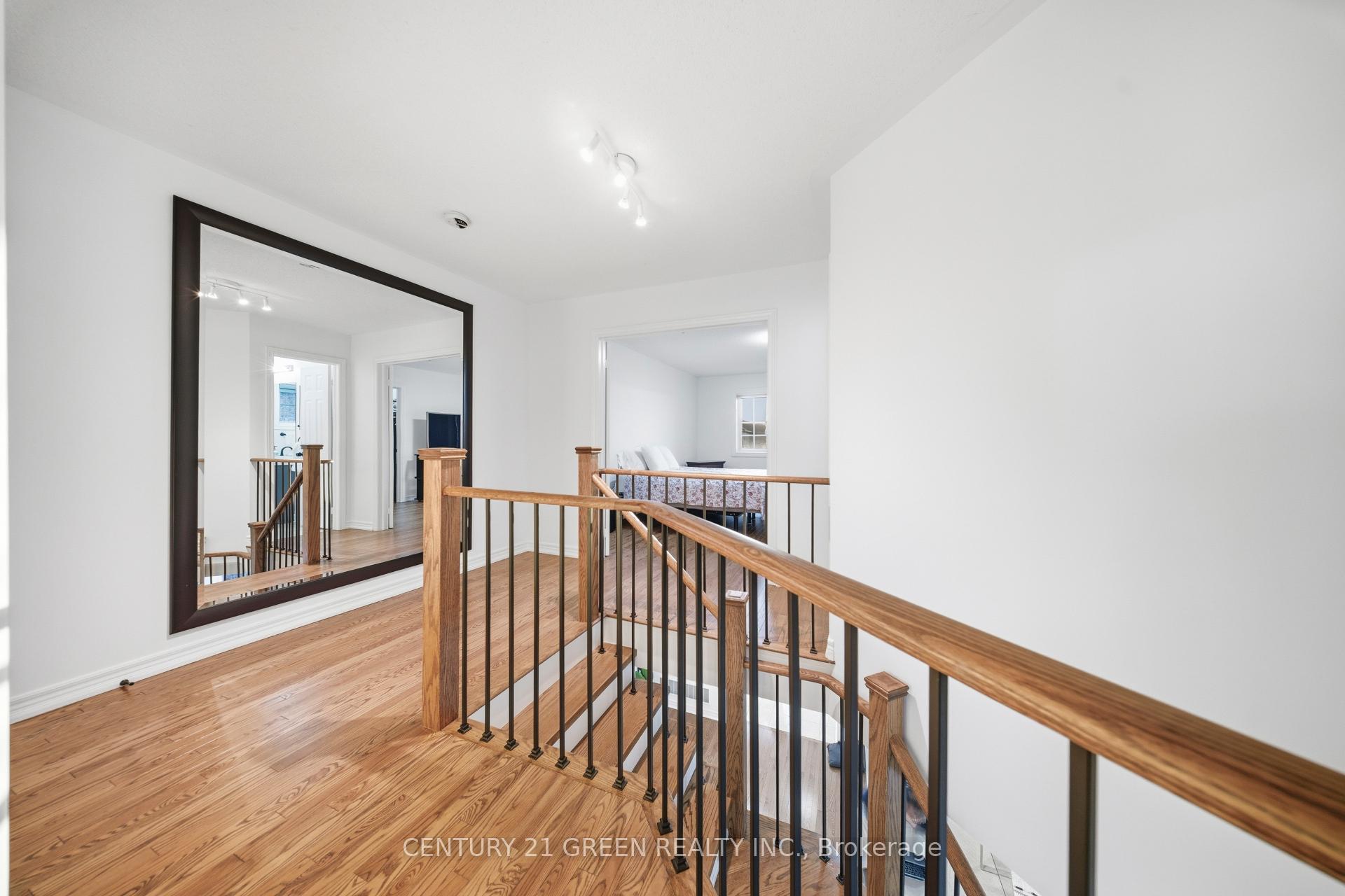 Photo 16 of 48 Brussels Avenue, Brampton, Sandringham-Wellington — HOMEH