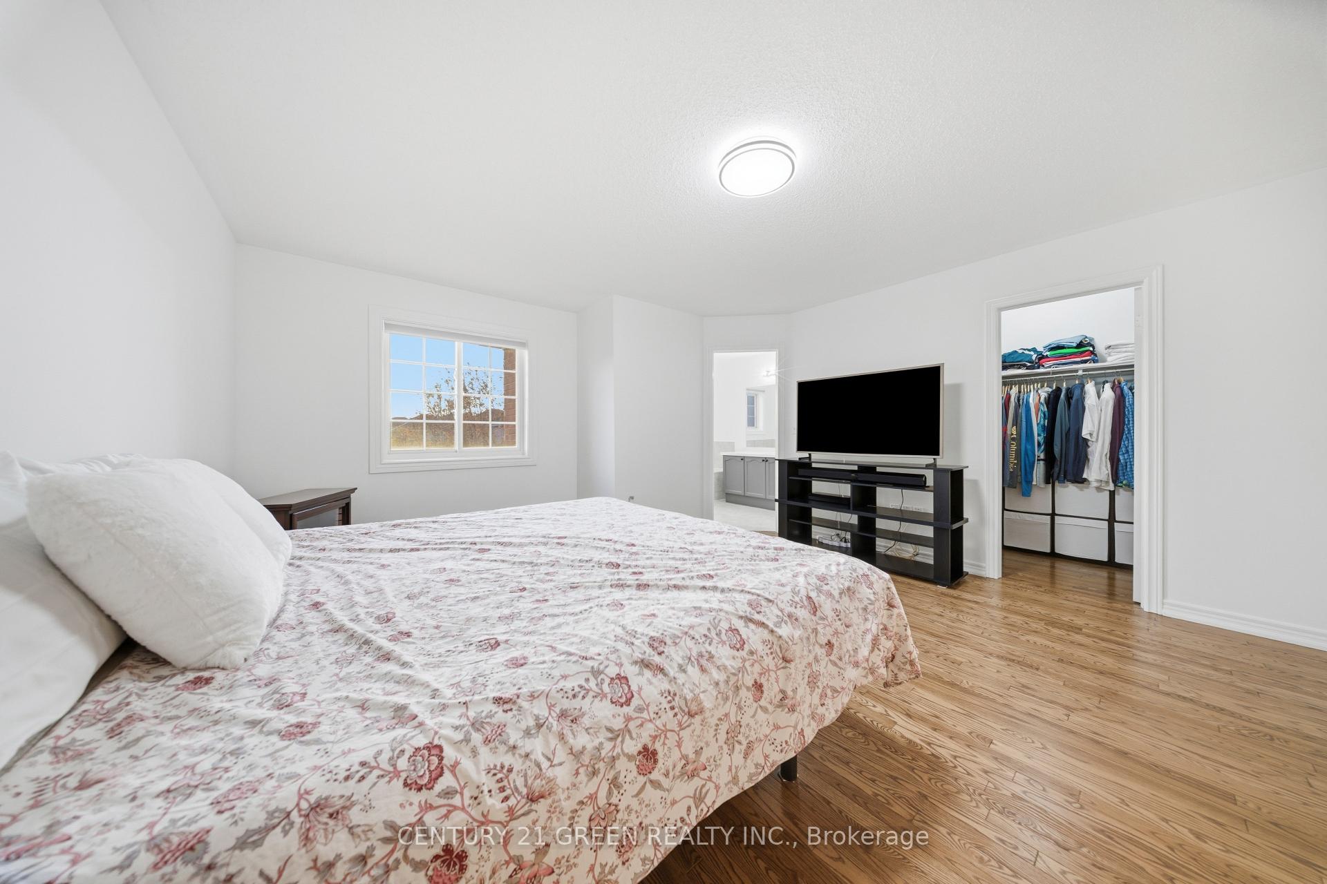 Photo 18 of 48 Brussels Avenue, Brampton, Sandringham-Wellington — HOMEH