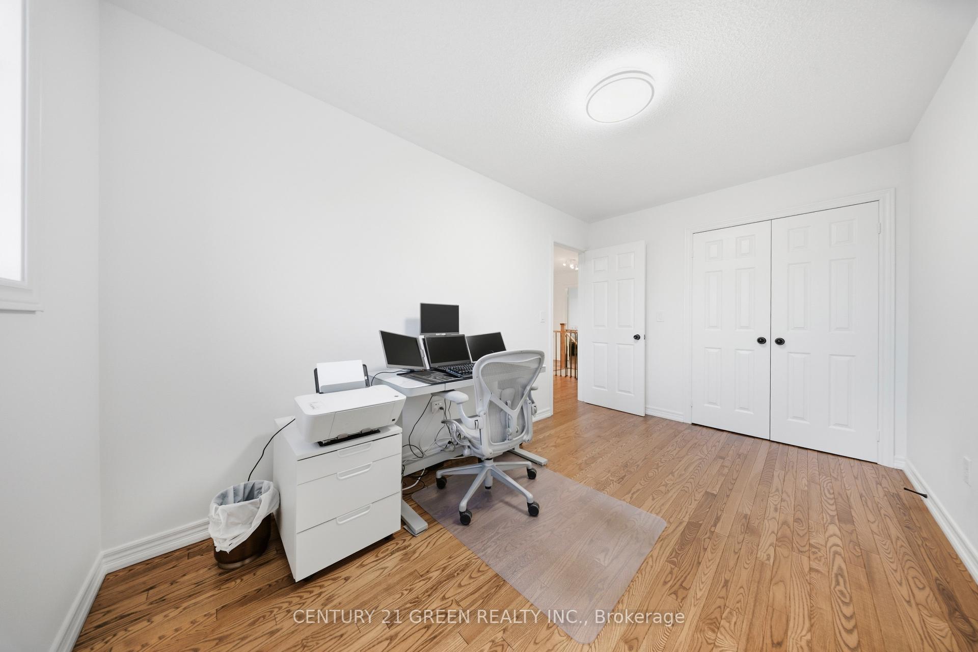 Photo 29 of 48 Brussels Avenue, Brampton, Sandringham-Wellington — HOMEH