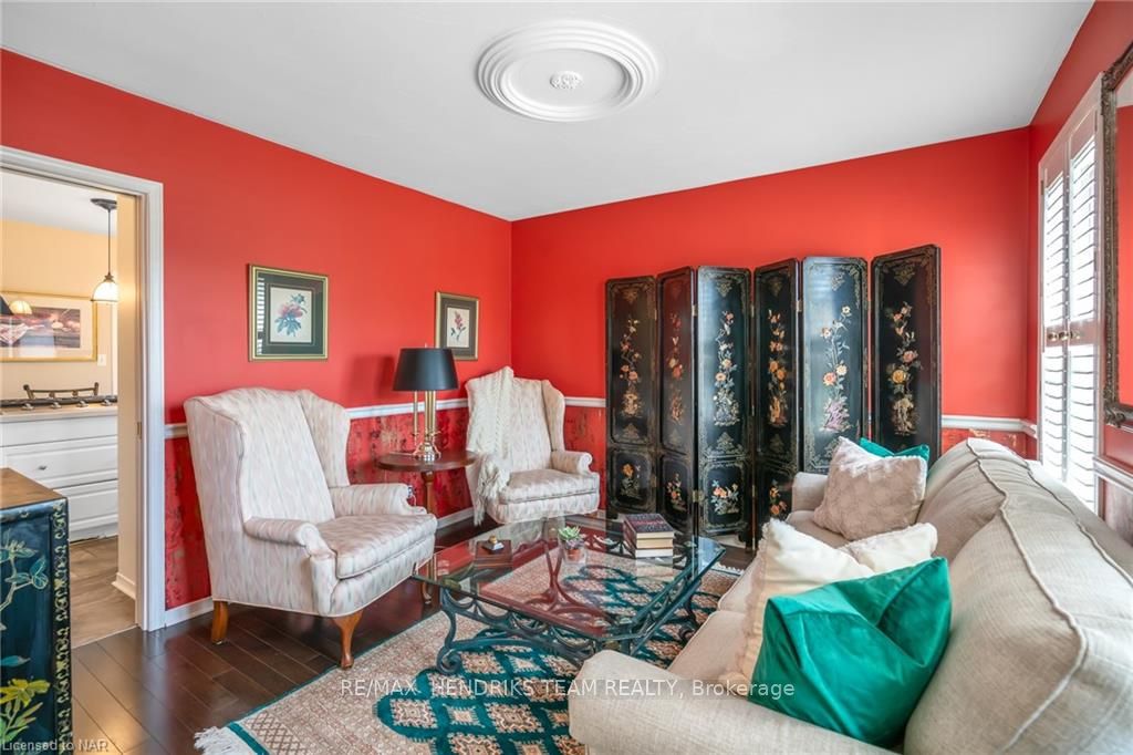 Photo 9 of 2 Bolger Drive, St. Catharines, Lakeport — HOMEH