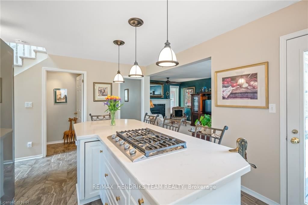 Photo 16 of 2 Bolger Drive, St. Catharines, Lakeport — HOMEH