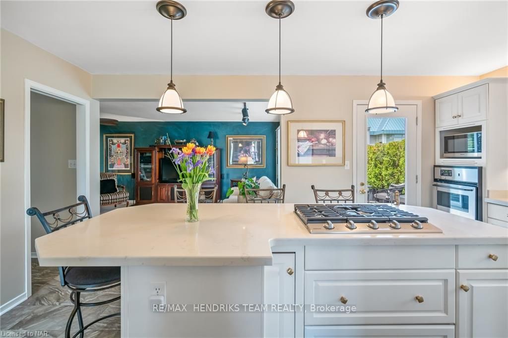 Photo 17 of 2 Bolger Drive, St. Catharines, Lakeport — HOMEH
