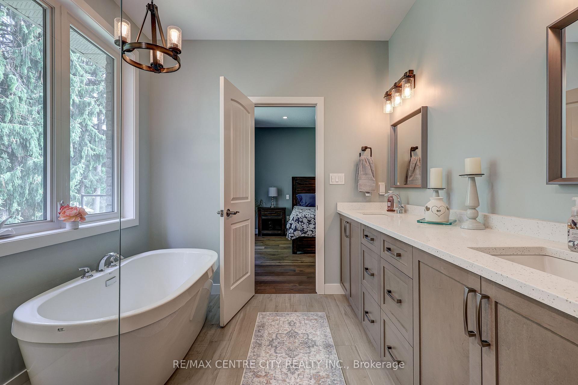 Photo 13 of 4799 Sunset Road, Central Elgin, Rural Central Elgin — HOMEH