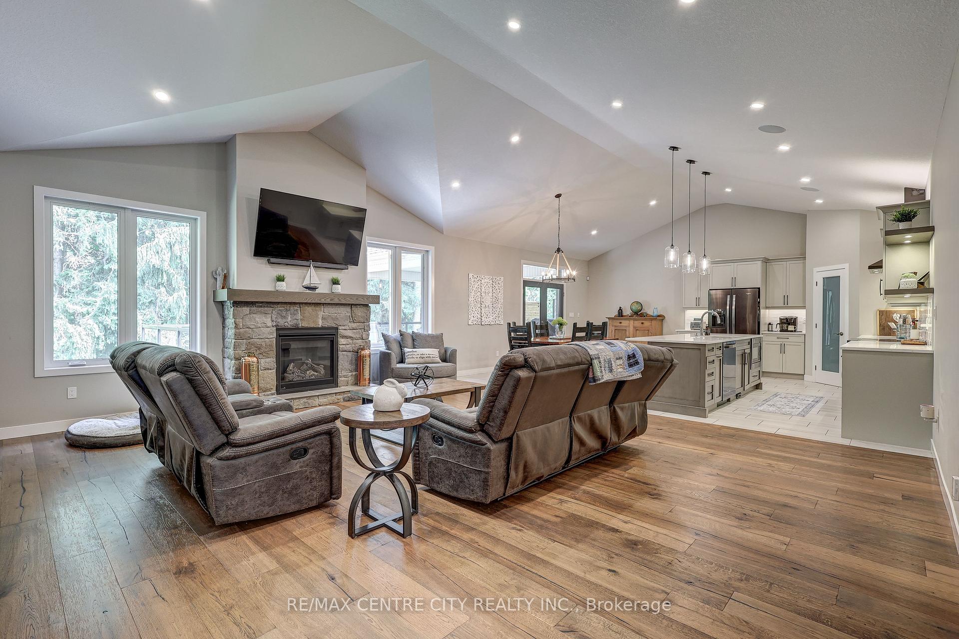 Photo 17 of 4799 Sunset Road, Central Elgin, Rural Central Elgin — HOMEH