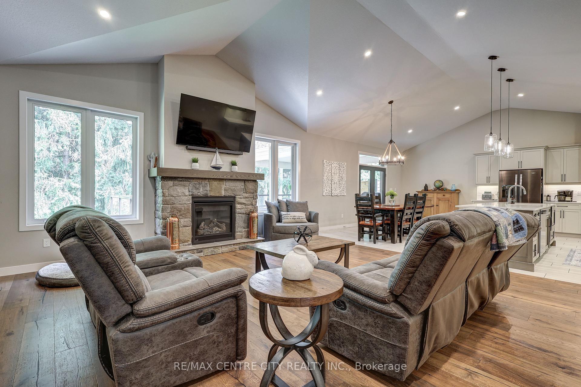 Photo 19 of 4799 Sunset Road, Central Elgin, Rural Central Elgin — HOMEH