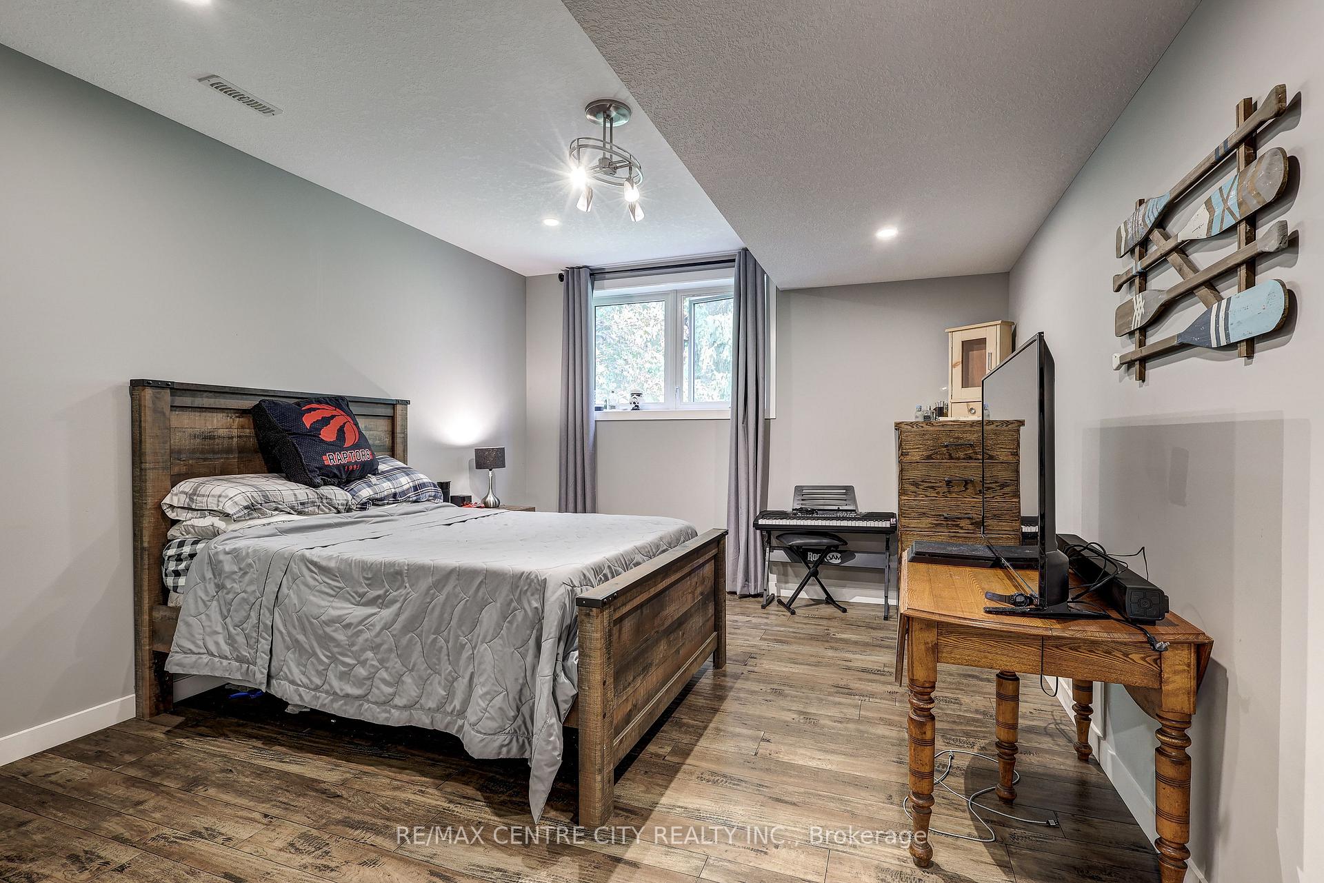 Photo 31 of 4799 Sunset Road, Central Elgin, Rural Central Elgin — HOMEH