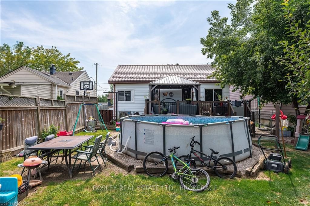 Photo 23 of 19 Homewood Avenue, St. Catharines, Facer — HOMEH
