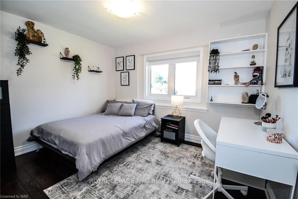 Photo 29 of 11 Preston Drive, St. Catharines, Vine/Linwell — HOMEH