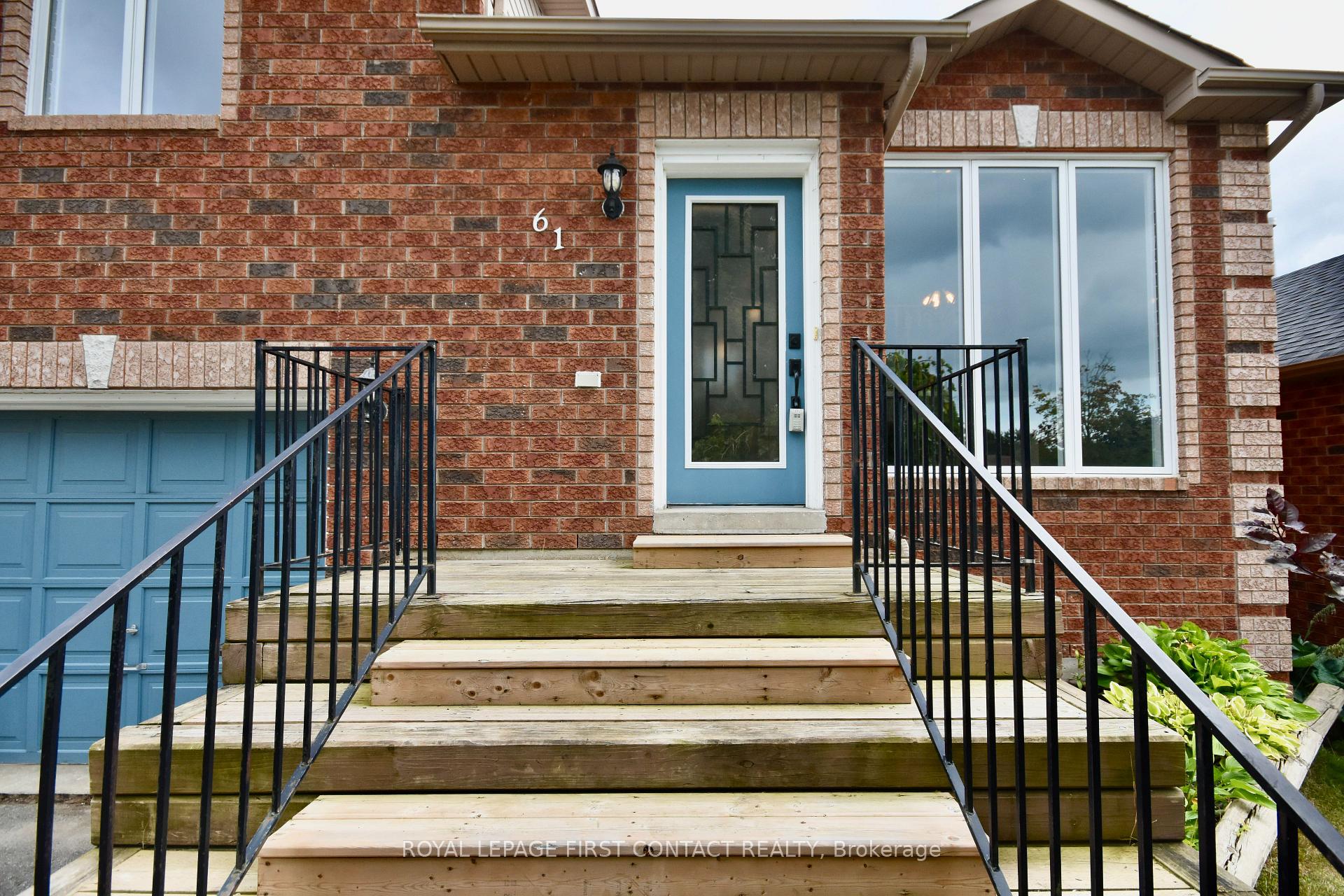 Photo 3 of 61 Holly Meadow Road, Barrie, Holly — HOMEH