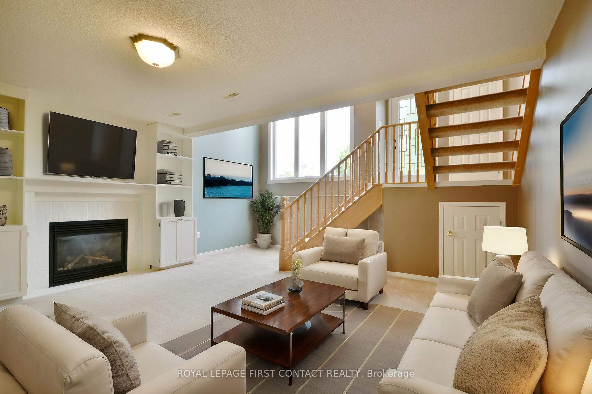 Photo 17 of 61 Holly Meadow Road, Barrie, Holly — HOMEH