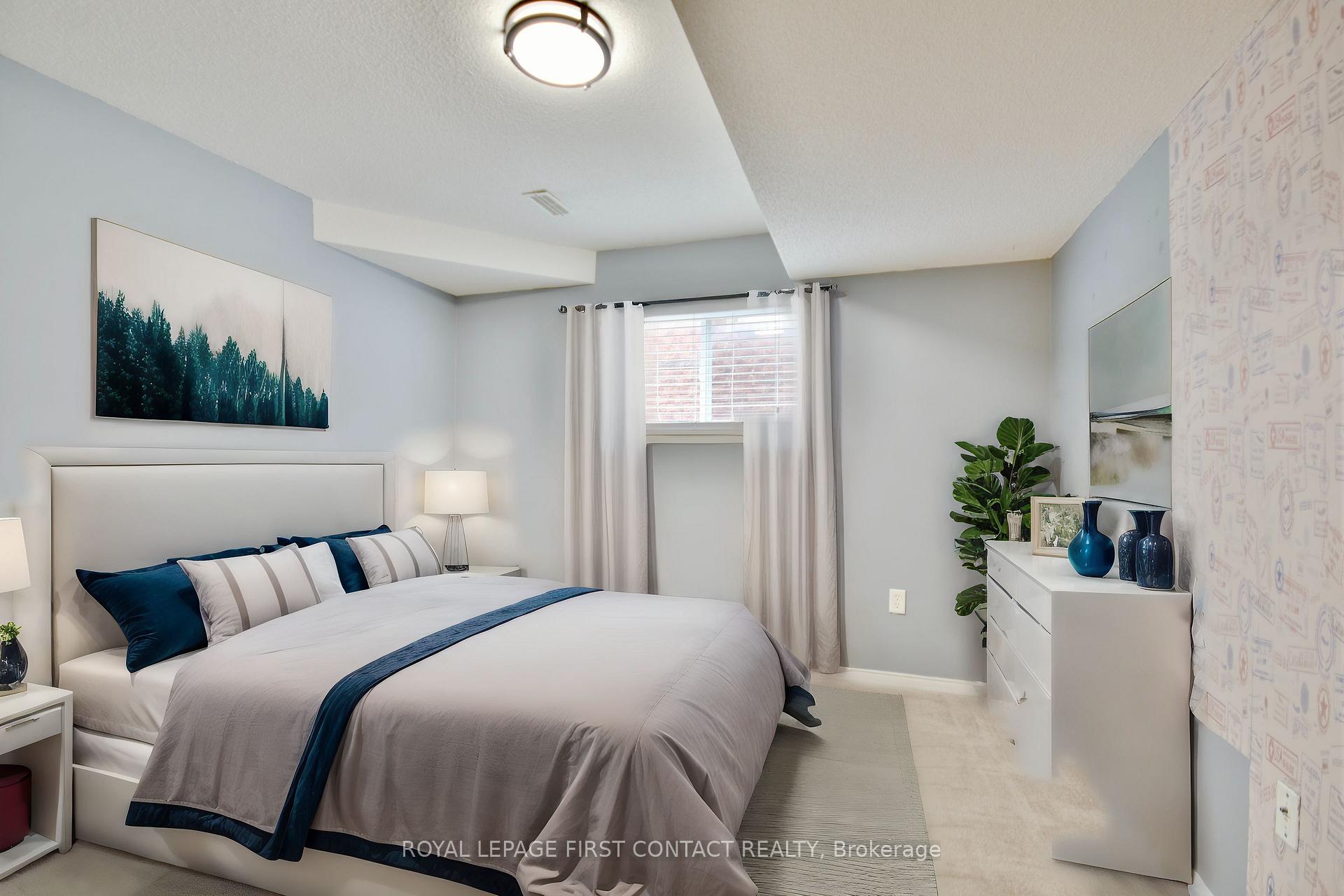 Photo 20 of 61 Holly Meadow Road, Barrie, Holly — HOMEH