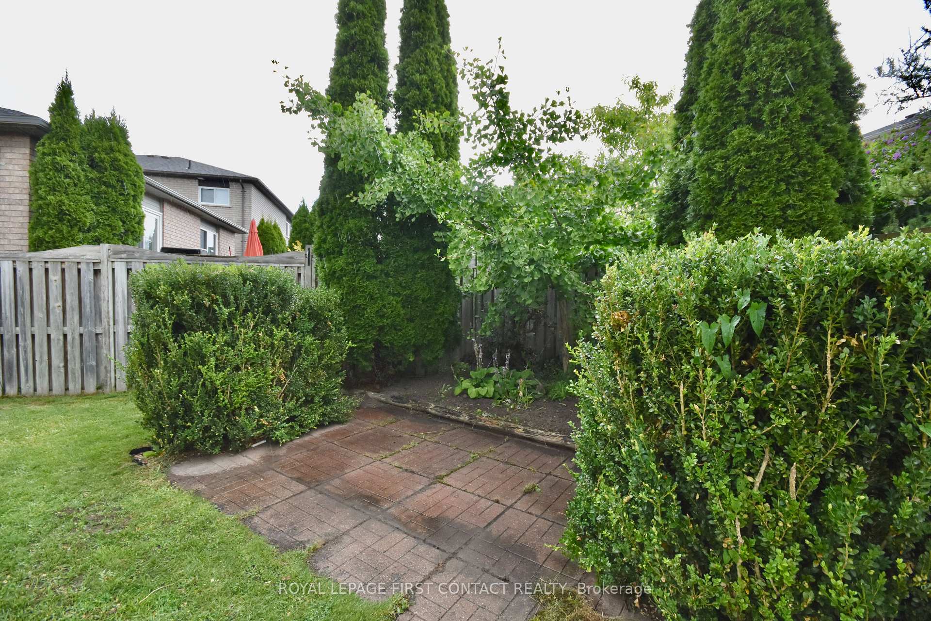 Photo 29 of 61 Holly Meadow Road, Barrie, Holly — HOMEH