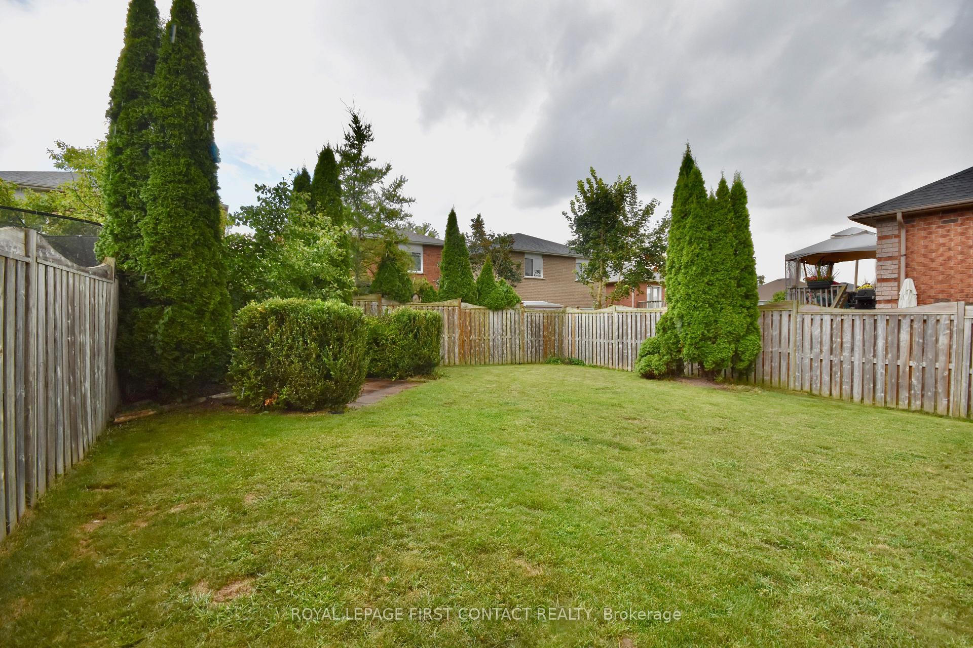 Photo 30 of 61 Holly Meadow Road, Barrie, Holly — HOMEH