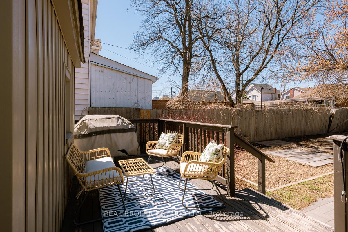 Photo 17 of 137 Avondale Street, Hamilton, Crown Point — HOMEH
