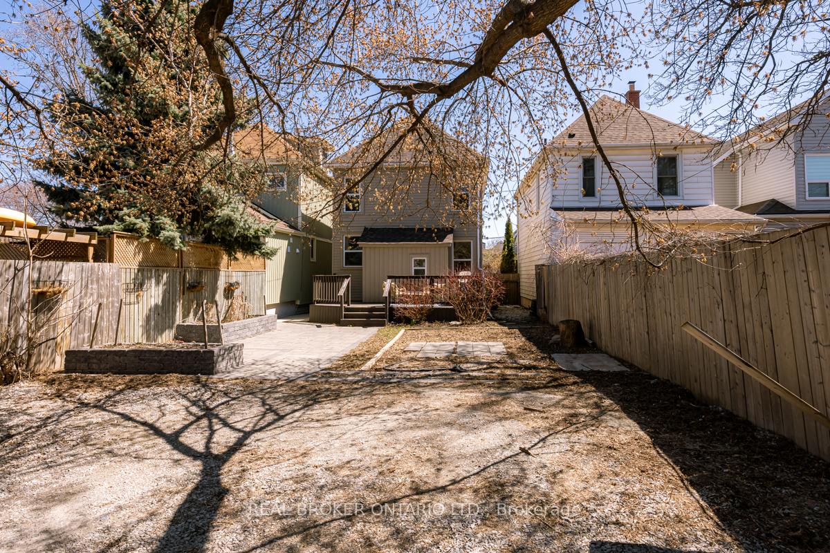 Photo 21 of 137 Avondale Street, Hamilton, Crown Point — HOMEH