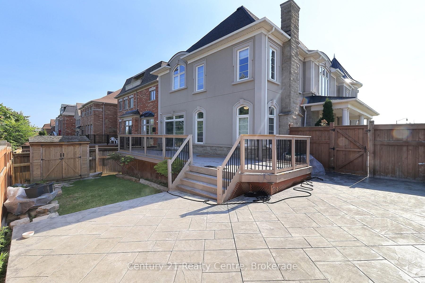 Photo 29 of 25 Ingleborough Drive, Brampton, Credit Valley — HOMEH