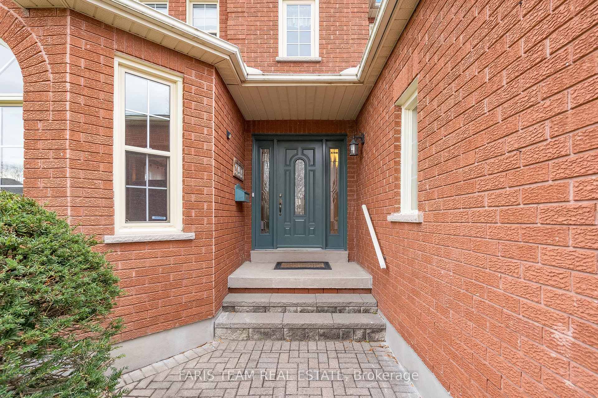 Photo 4 of 186 Hanmer Street W, Barrie, Sunnidale — HOMEH