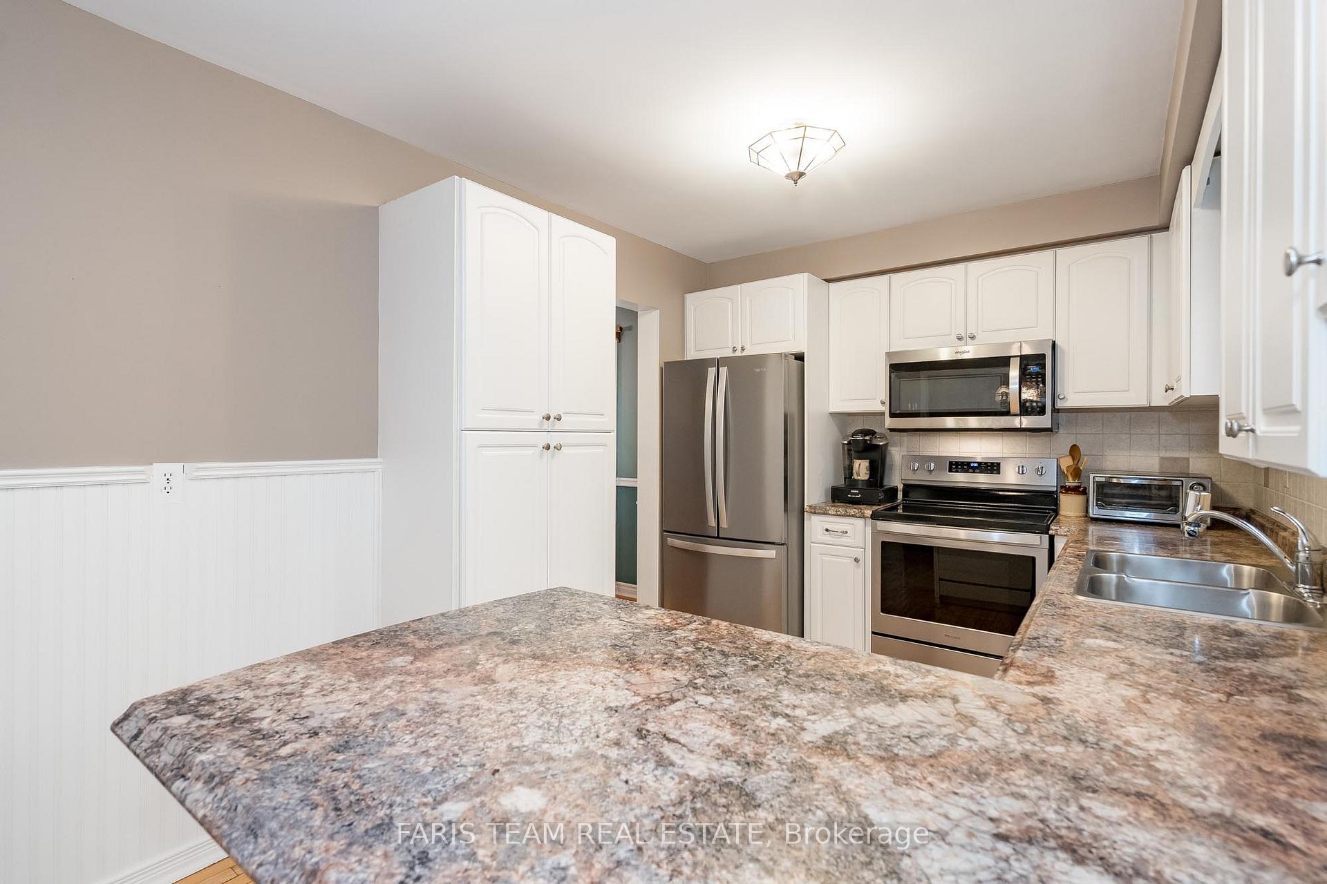 Photo 6 of 186 Hanmer Street W, Barrie, Sunnidale — HOMEH