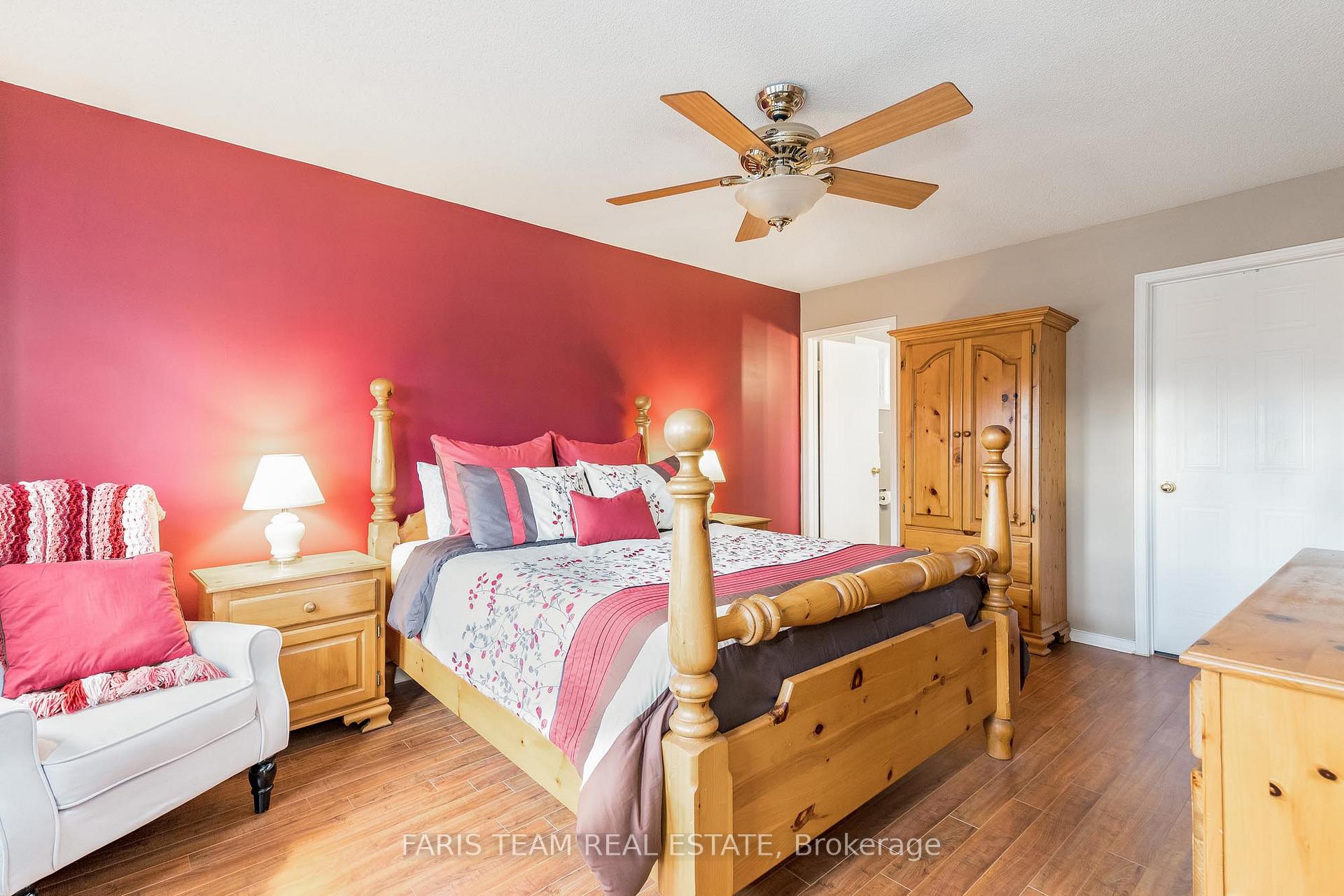 Photo 14 of 186 Hanmer Street W, Barrie, Sunnidale — HOMEH