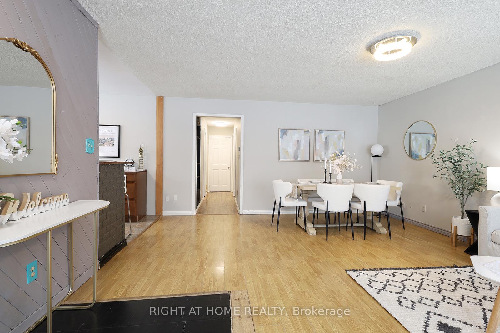 Photo 6 of 15 Kipling Place, Barrie, Letitia Heights — HOMEH