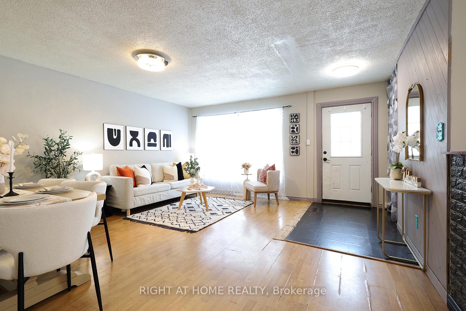 Photo 14 of 15 Kipling Place, Barrie, Letitia Heights — HOMEH