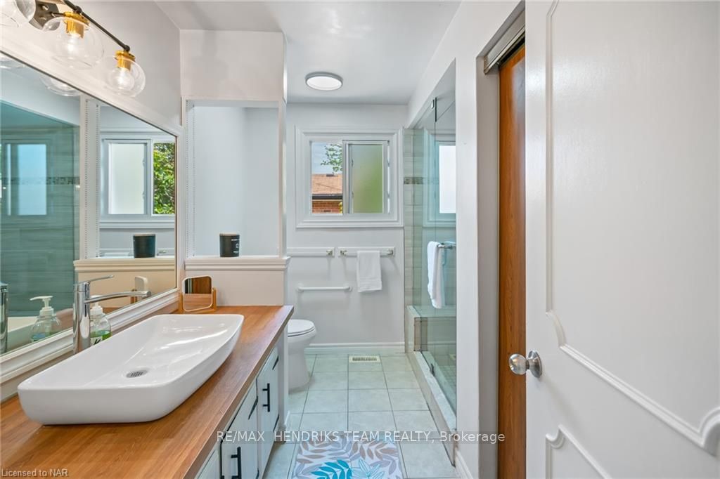 Photo 15 of 670 Vine Street, St. Catharines, Lakeshore — HOMEH