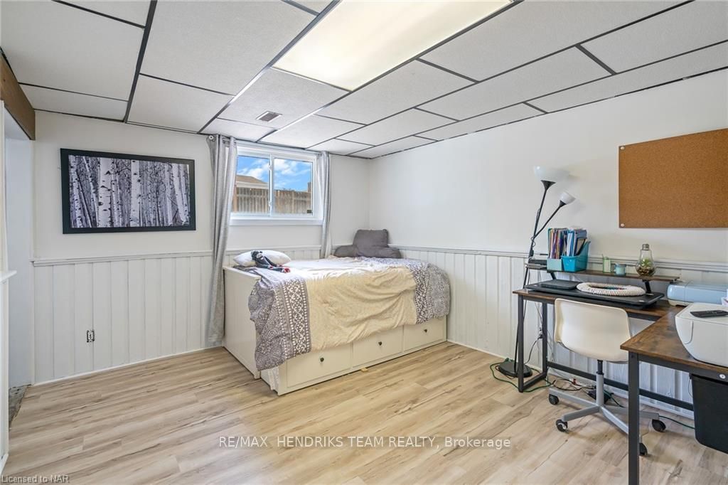 Photo 21 of 670 Vine Street, St. Catharines, Lakeshore — HOMEH