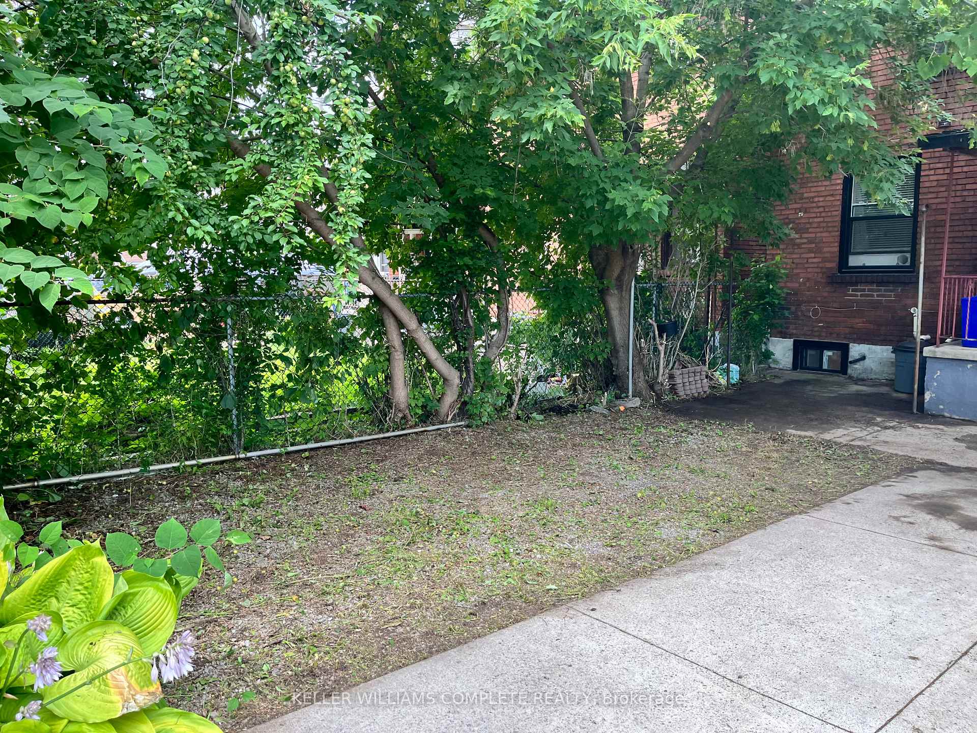 Photo 43 of 574 Cannon Street E, Hamilton, Gibson — HOMEH