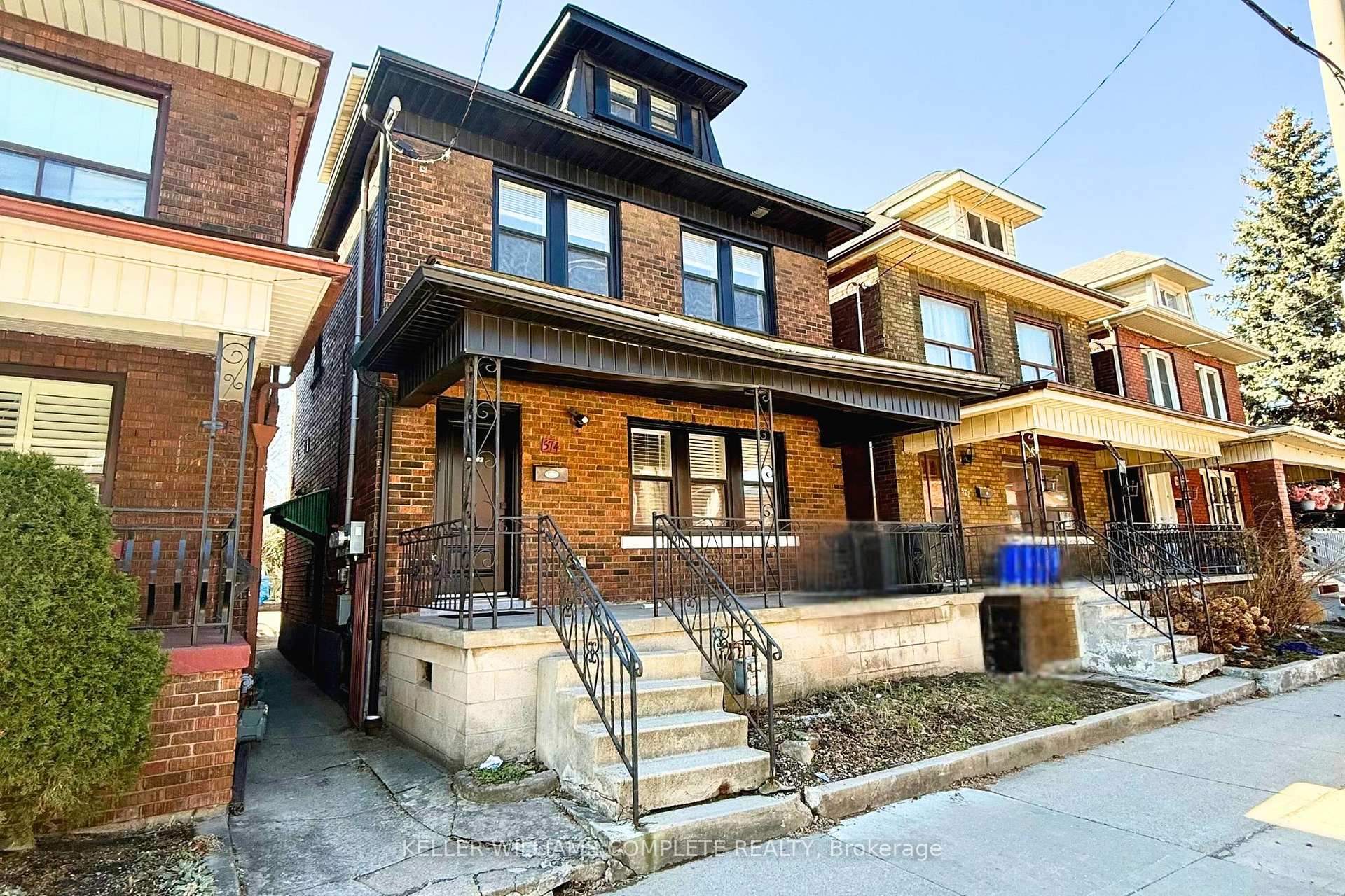 Photo 3 of 574 Cannon Street E, Hamilton, Gibson — HOMEH