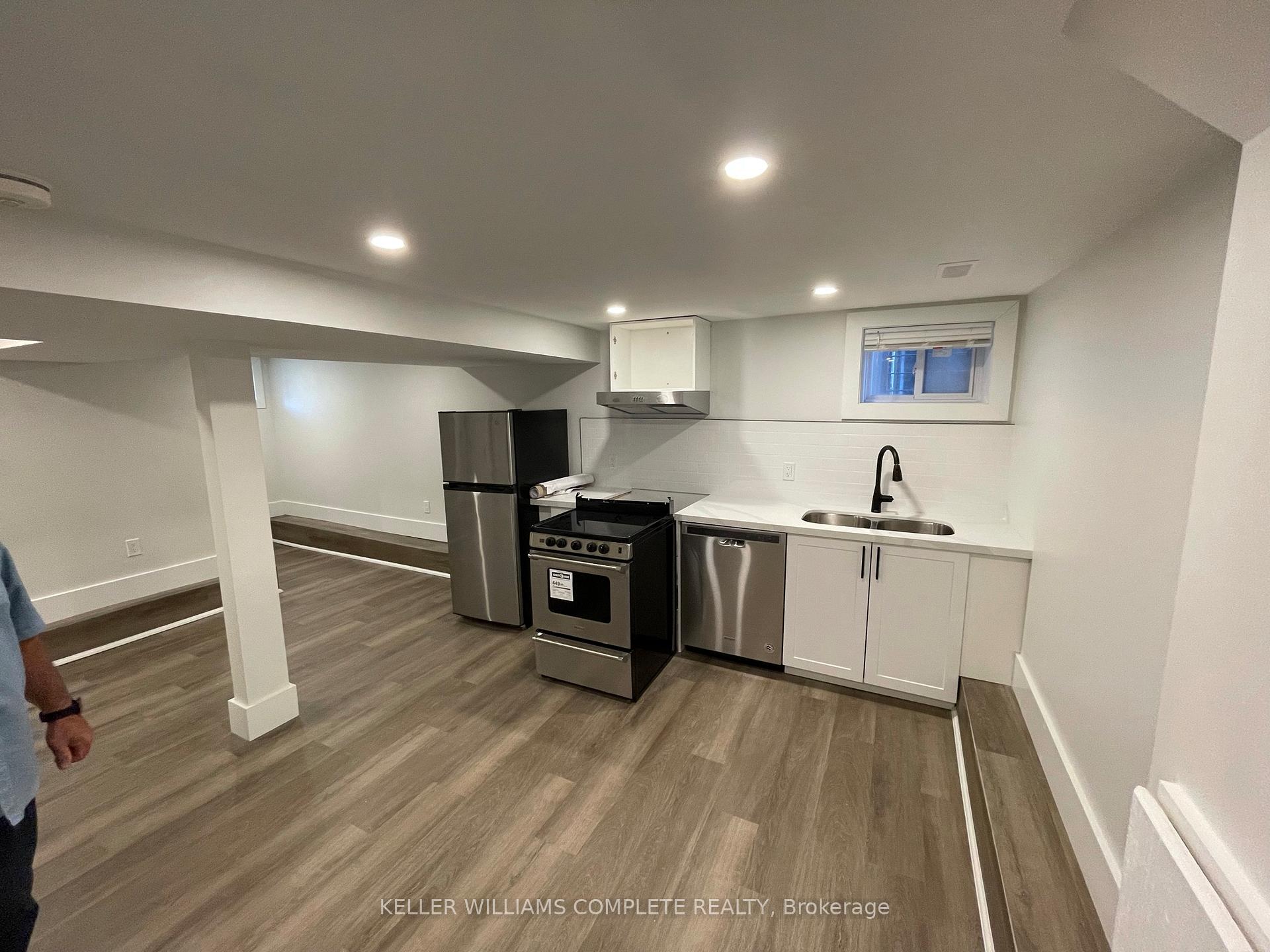 Photo 63 of 574 Cannon Street E, Hamilton, Gibson — HOMEH