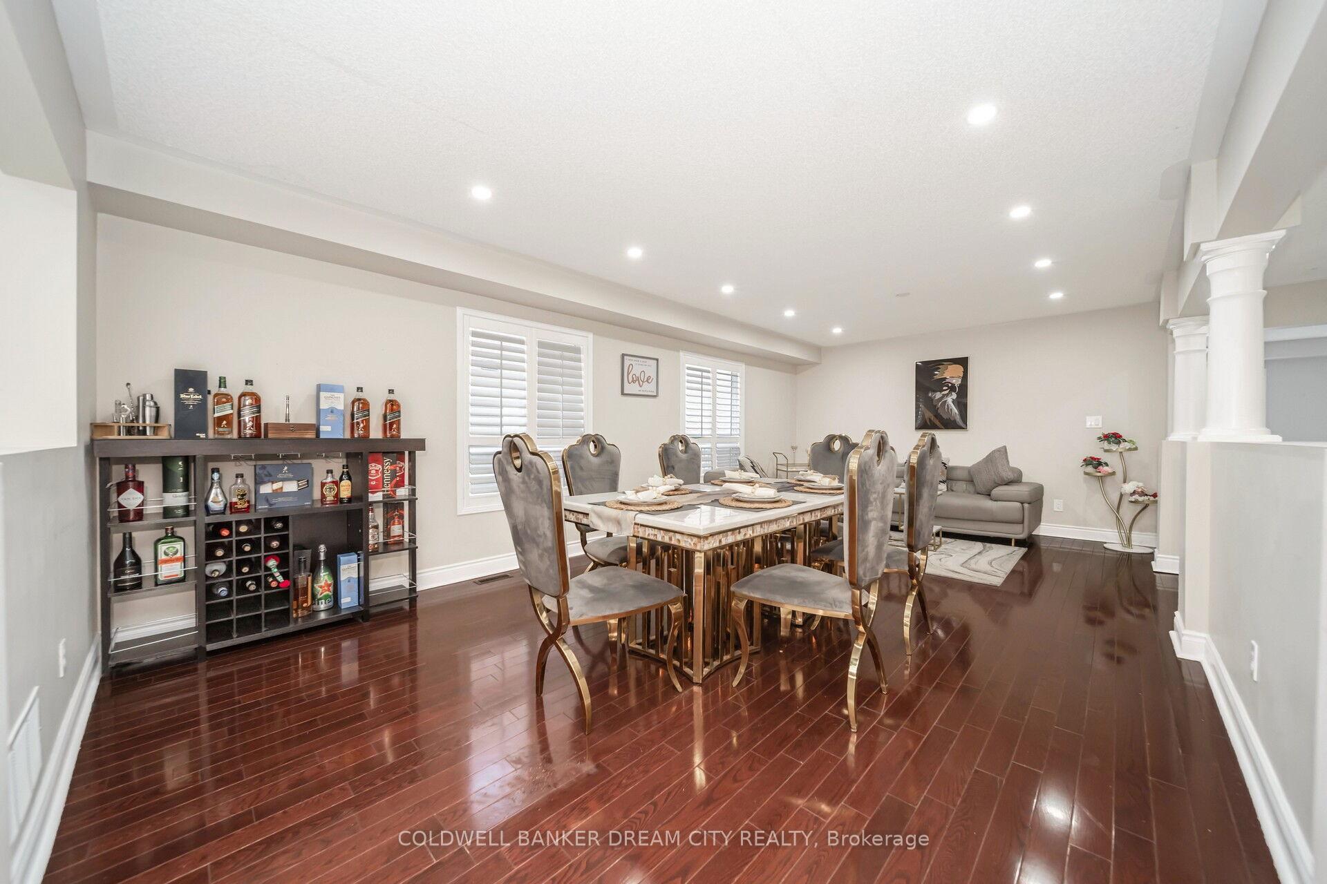 Photo 2 of 60 Capistro Street, Brampton, Fletcher's Meadow — HOMEH