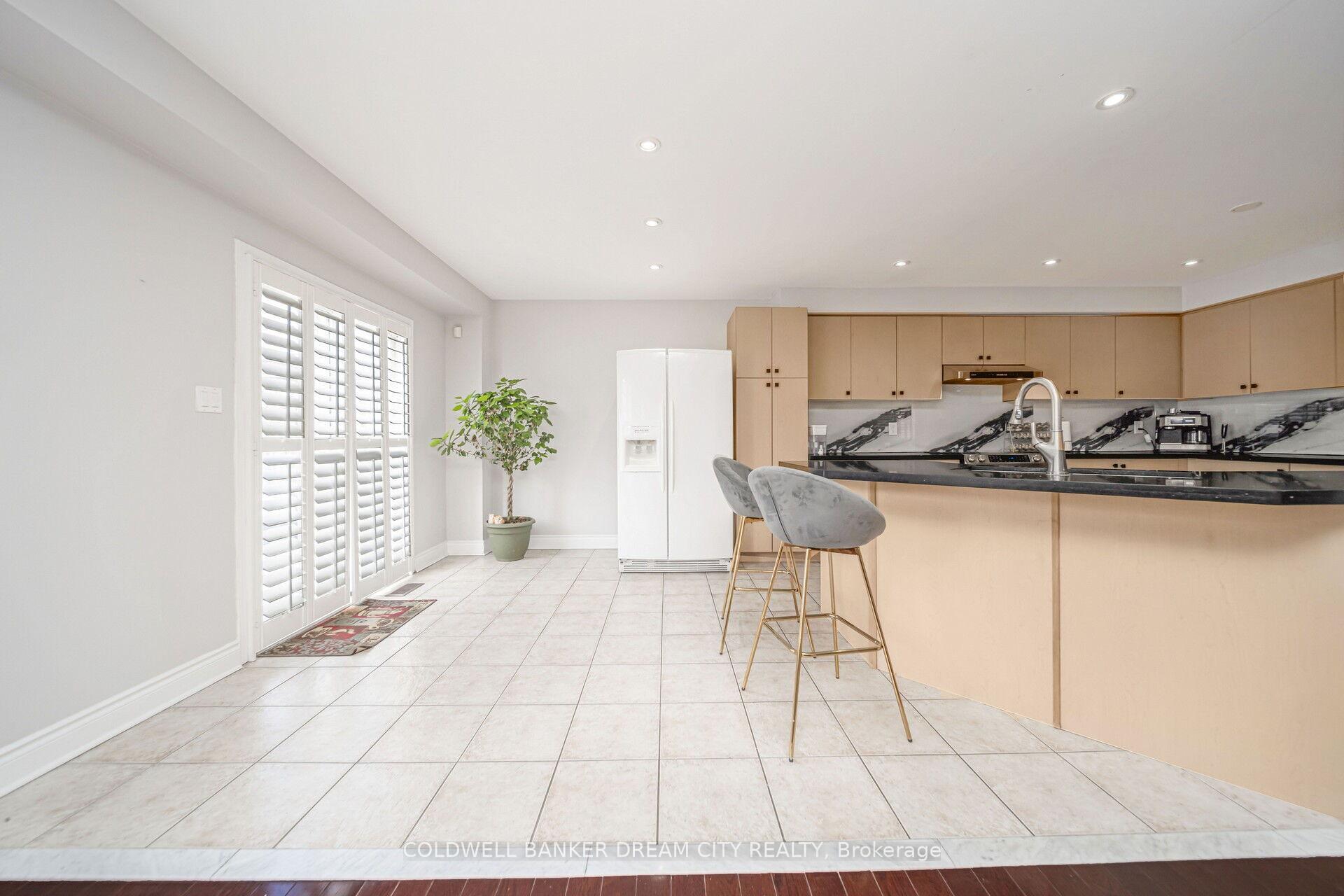 Photo 40 of 60 Capistro Street, Brampton, Fletcher's Meadow — HOMEH