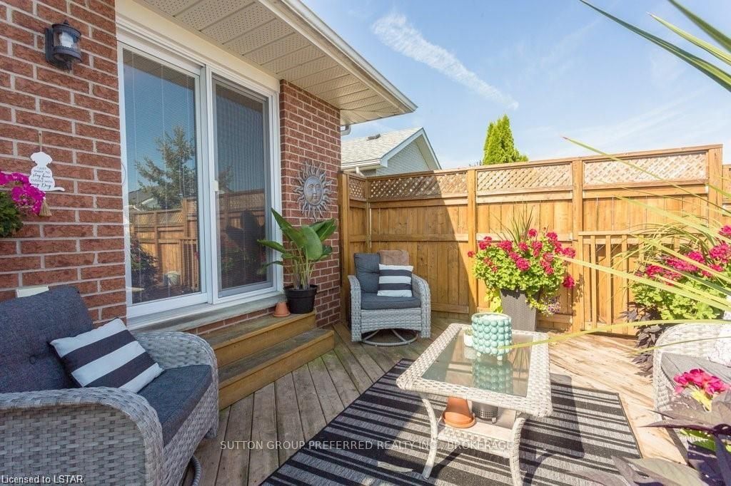 Photo 36 of 78 Oldewood Crescent, St. Thomas — HOMEH